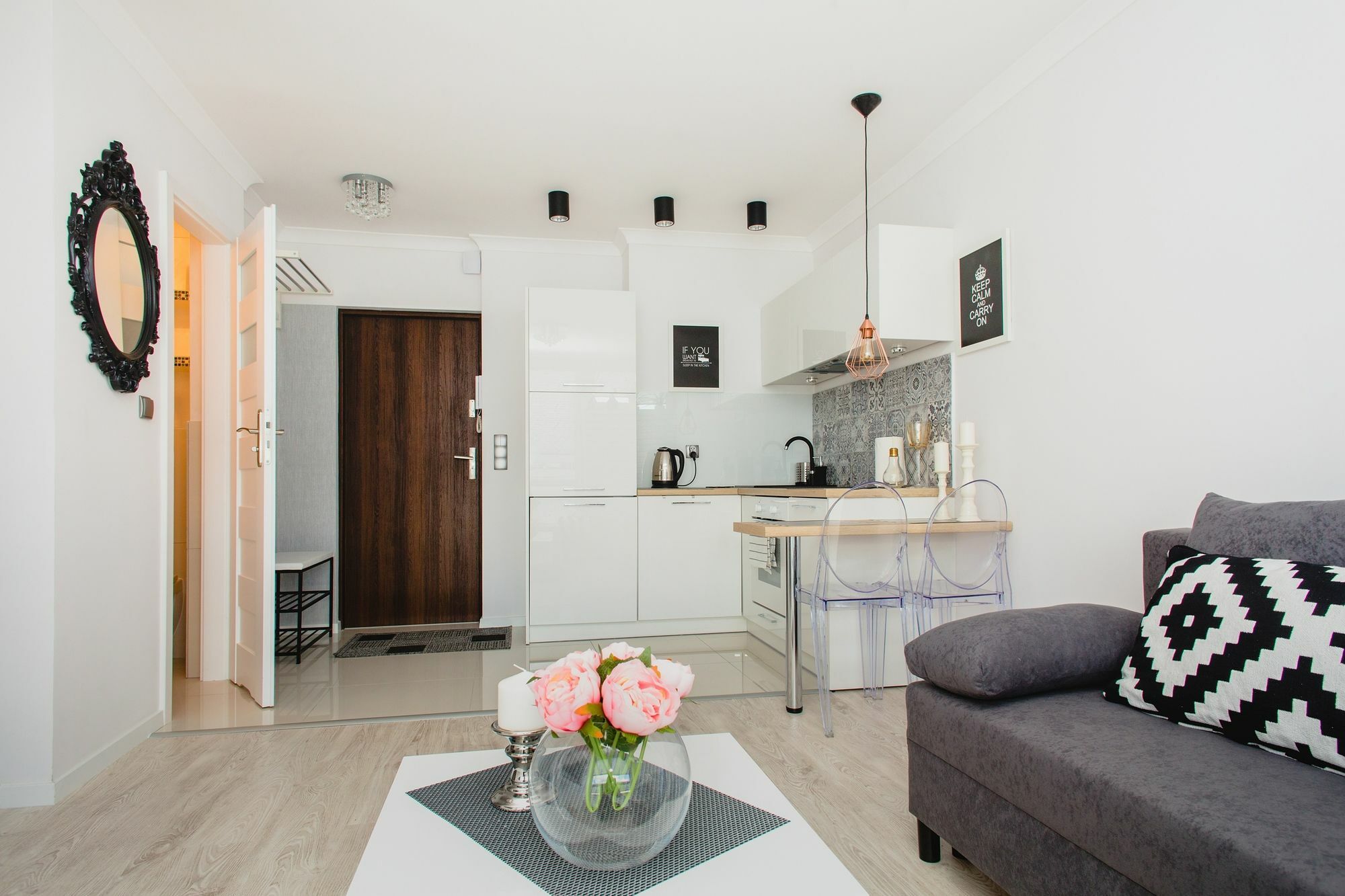 Shortstaypoland Chlodna Warsawa Bagian luar foto